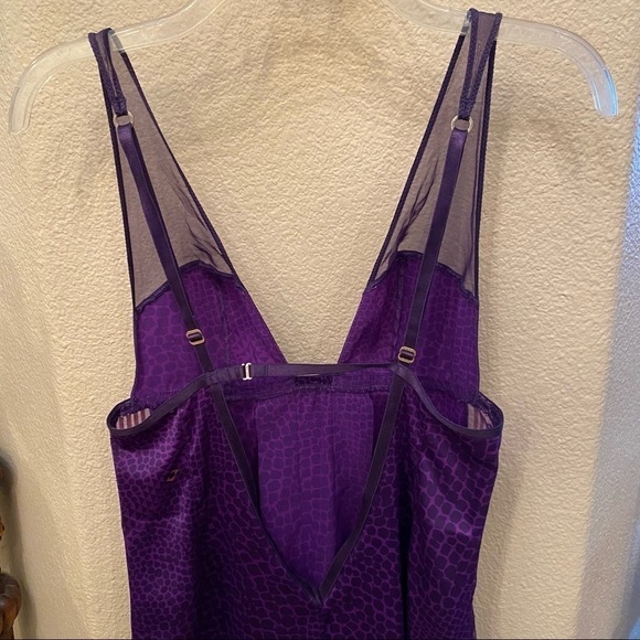 VICTORIA’S SECRET Purple Very Sexy Pattern Sheer Slip Dress Size Small - Picture 5 of 10